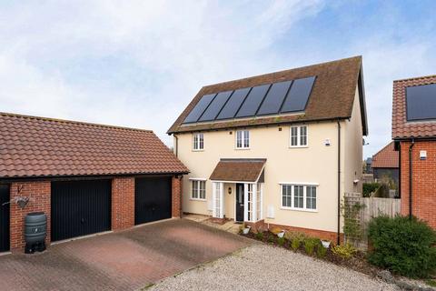 5 bedroom detached house for sale, Pask Way, Sudbury CO10