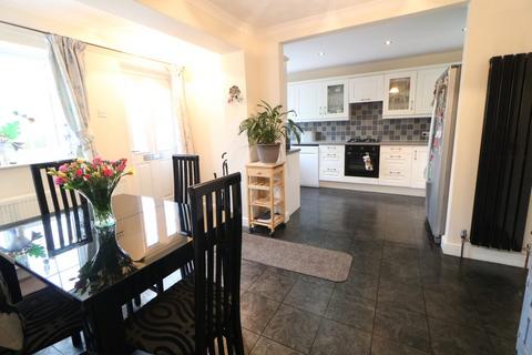 22 Walker Close, Grenoside, Sheffield, S35 8SA