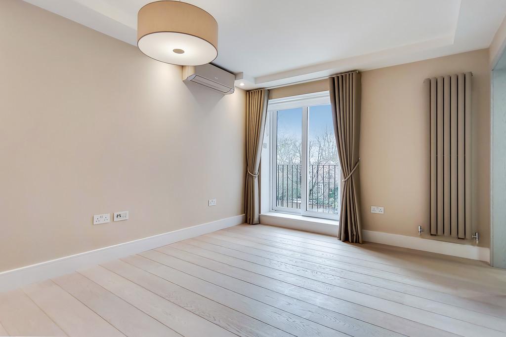 6 Main Bedroom-1 (1)