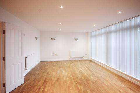 2 bedroom apartment to rent, London Road, East Grinstead