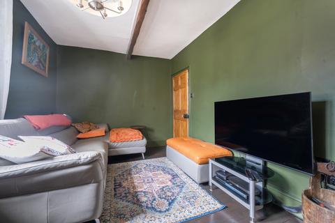 4 bedroom cottage for sale, 10 Swine Market, Kirkby Lonsdale, LA6 2FT