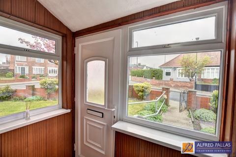 2 bedroom semi-detached bungalow for sale, Enid Avenue, Fulwell