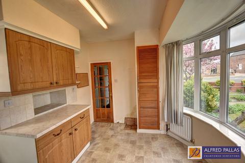 2 bedroom semi-detached bungalow for sale, Enid Avenue, Fulwell