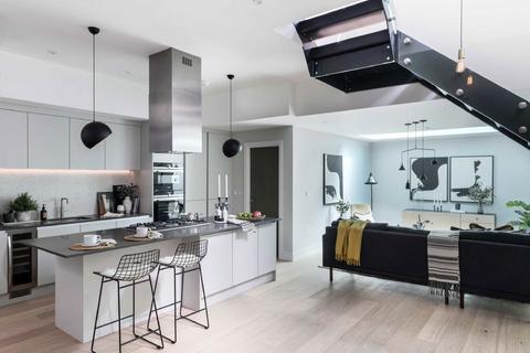 3 bedroom house for sale, Avery Walk, Battersea SW11