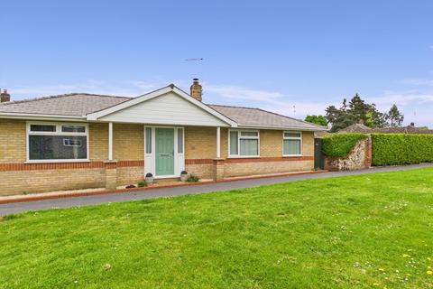 2 bedroom detached bungalow for sale, Nowton Road, Bury St Edmunds IP33