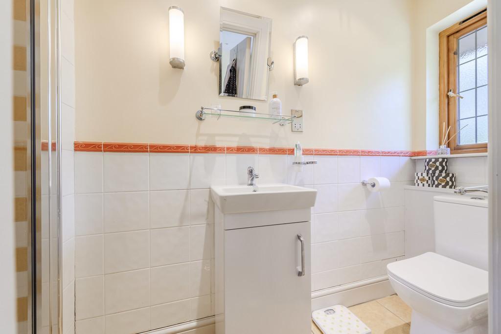 B2 En Suite