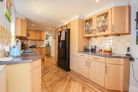 3 bedroom property for sale, Les Banquettes, Castel, Guernsey, GY5