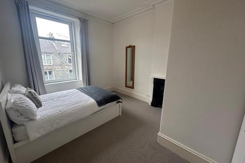 2 bedroom flat to rent, Bonnymuir Place, Rosemount, Aberdeen, AB15