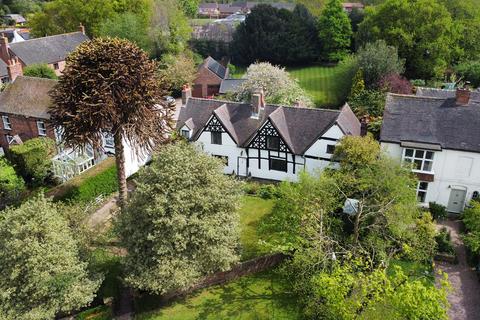 4 bedroom detached house for sale, The Green, Amington