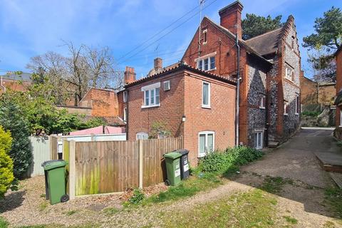undefined, Kings Arms Street, North Walsham
