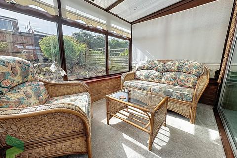 27 Chapter Road, Darwen, BB3 3PU