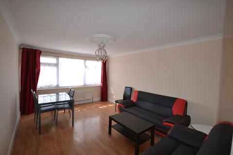 2 bedroom barn conversion to rent, Percy Road, Ilford