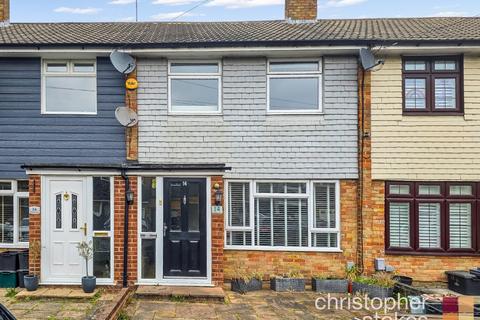 14 Robsons Close, Cheshunt, Waltham Cross, EN8 9QT