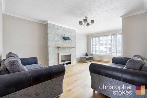 14 Robsons Close, Cheshunt, Waltham Cross, EN8 9QT