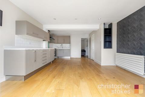 14 Robsons Close, Cheshunt, Waltham Cross, EN8 9QT