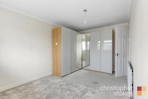 14 Robsons Close, Cheshunt, Waltham Cross, EN8 9QT
