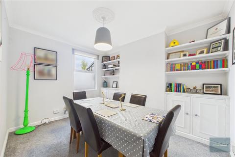 21 Bradley Road, Trowbridge, BA14 0QR
