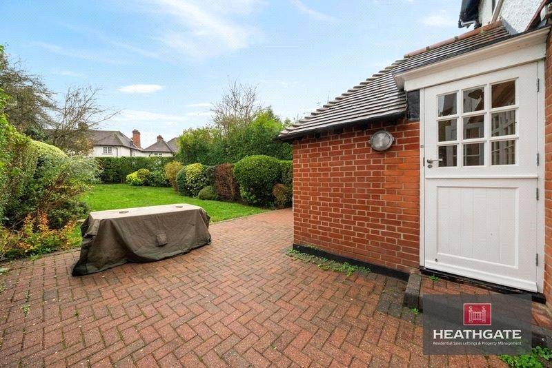 Brookland-hill-hampstead-garden-suburb-nw11