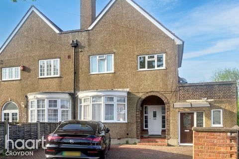 undefined, Kingsdown Avenue, South Croydon