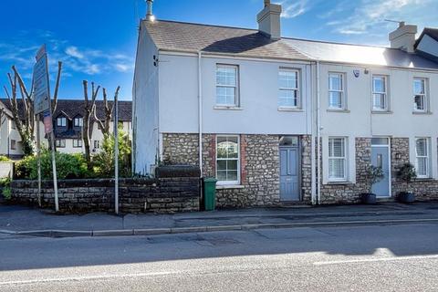 3 bedroom end of terrace house for sale, 2 Cardiff Road, Cowbridge, The Vale of Glamorgan CF71 7EP