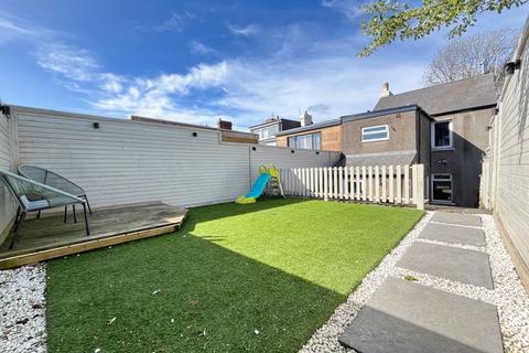 3 bedroom end of terrace house for sale, 2 Cardiff Road, Cowbridge, The Vale of Glamorgan CF71 7EP