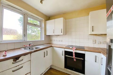 2 bedroom flat for sale, Buckingham Road, Edgware