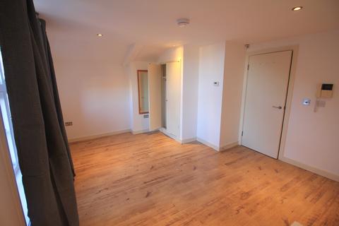 Studio to rent, Guildhall Hill, Norwich NR2