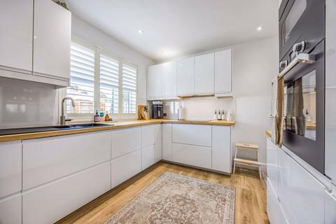 2 bedroom detached bungalow for sale, Cranborne Road, Drayton