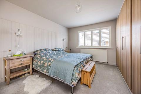 2 bedroom detached bungalow for sale, Cranborne Road, Drayton
