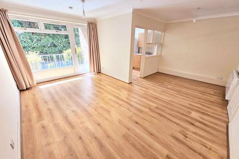 1 bedroom ground floor flat for sale, Thames Court, Manor Road, Sutton Coldfield, Birmingham, B73 6EF