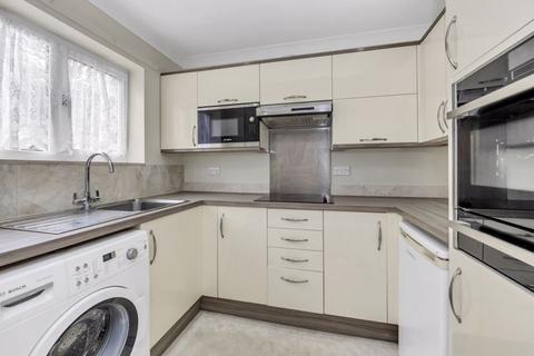 2 bedroom retirement property for sale, Cryspen Court, Bury St. Edmunds