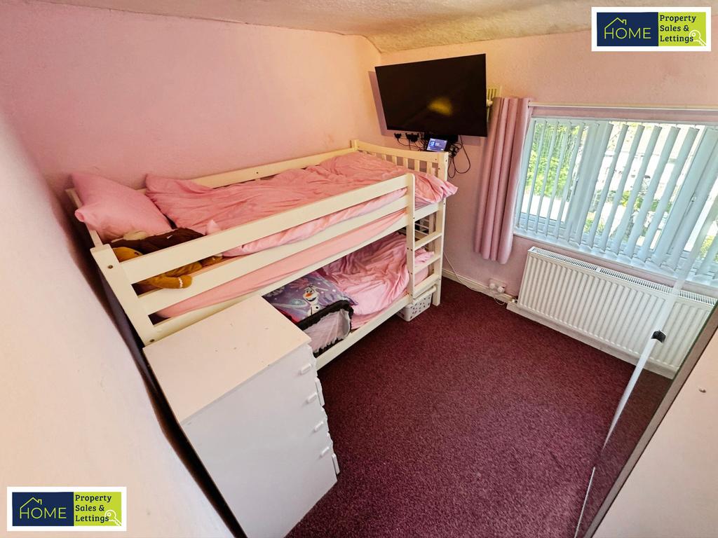 45 Woodstock Road, Leicester, LE4 2 HJ