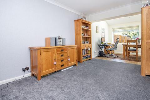 88 Barnsfield Crescent, Totton, Southampton, SO40 8BY