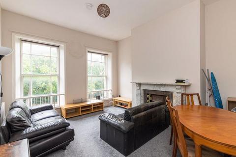 4 bedroom duplex to rent, North Terrace, Newcastle Upon Tyne NE2