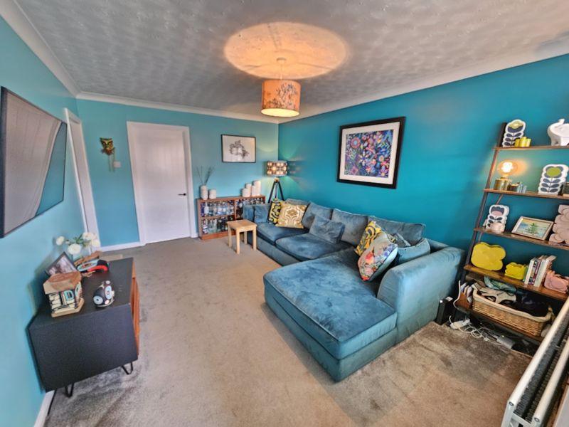 Lounge Additional