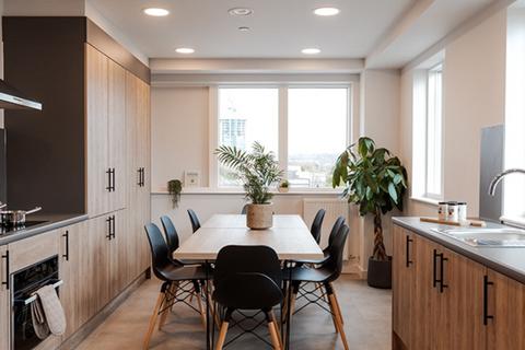 Studio to rent, Ruby Street