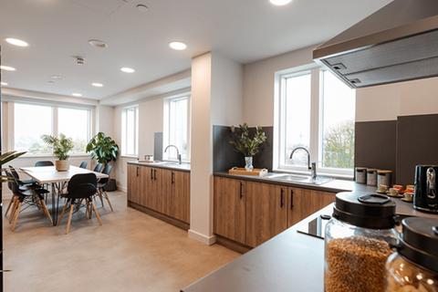 Studio to rent, Ruby Street
