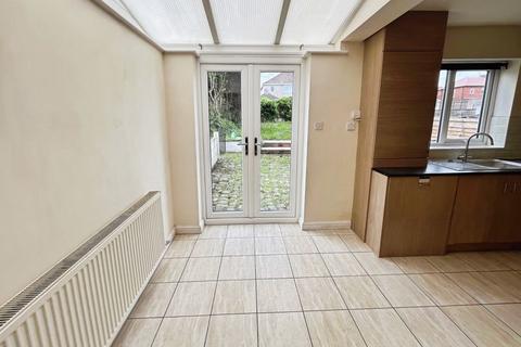 4 bedroom terraced house for sale, Bolton Road, Atherton