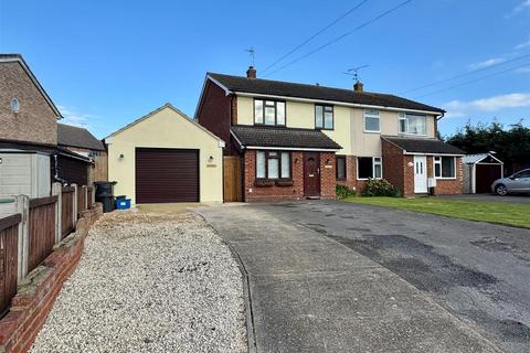 4 bedroom semi-detached house for sale, Crown Way, Southminster
