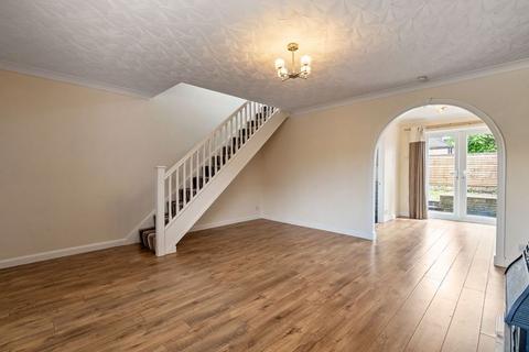 2 bedroom semi-detached house to rent, Church Street, Warrington. *AVAILABLE NOW*