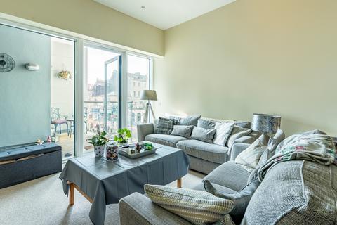 1 bedroom flat for sale, North Contemporis, 20 Merchants Road, Bristol BS8