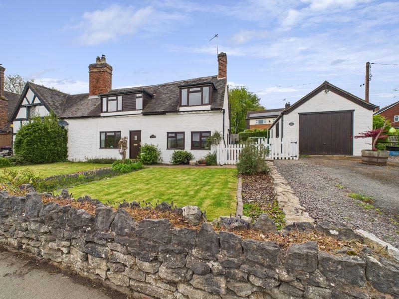 Telford TF8 2 Bed Semi detached House For Sale 320 000