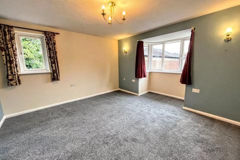 1 bedroom apartment for sale, Crown Rose Court, Tring