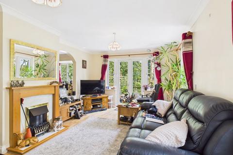 undefined, St Austell - spacious detached home