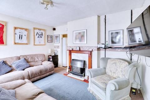 3 bedroom terraced house for sale, Third Avenue, Dagenham RM10