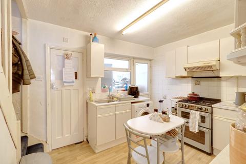 3 bedroom terraced house for sale, Third Avenue, Dagenham RM10