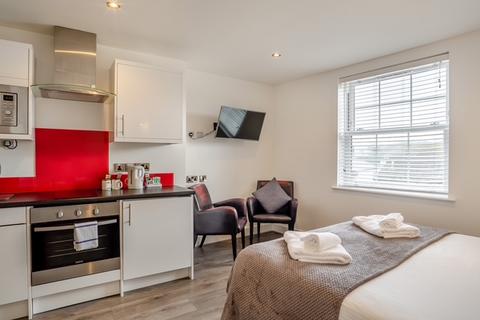 Studio to rent, 8-10 Fox House Studios (Classic)