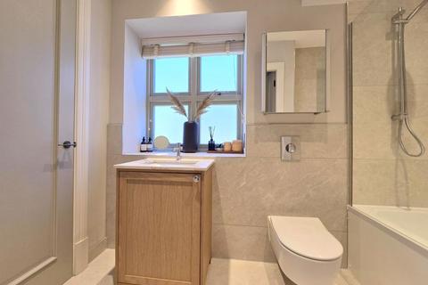 undefined, Elizabeth Grove, Bushey Heath,