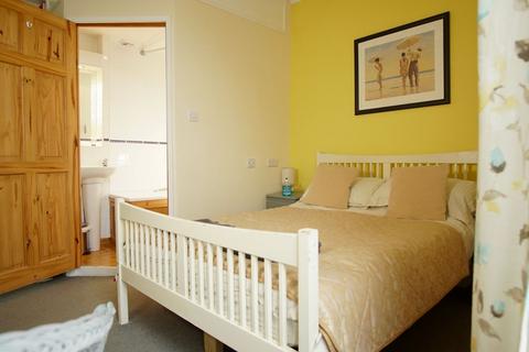 undefined, High Street, Borth, SY24