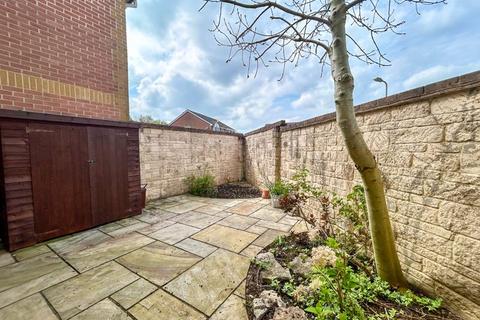 14 Chi Rio Close, Shepton Mallet, BA4 4TR